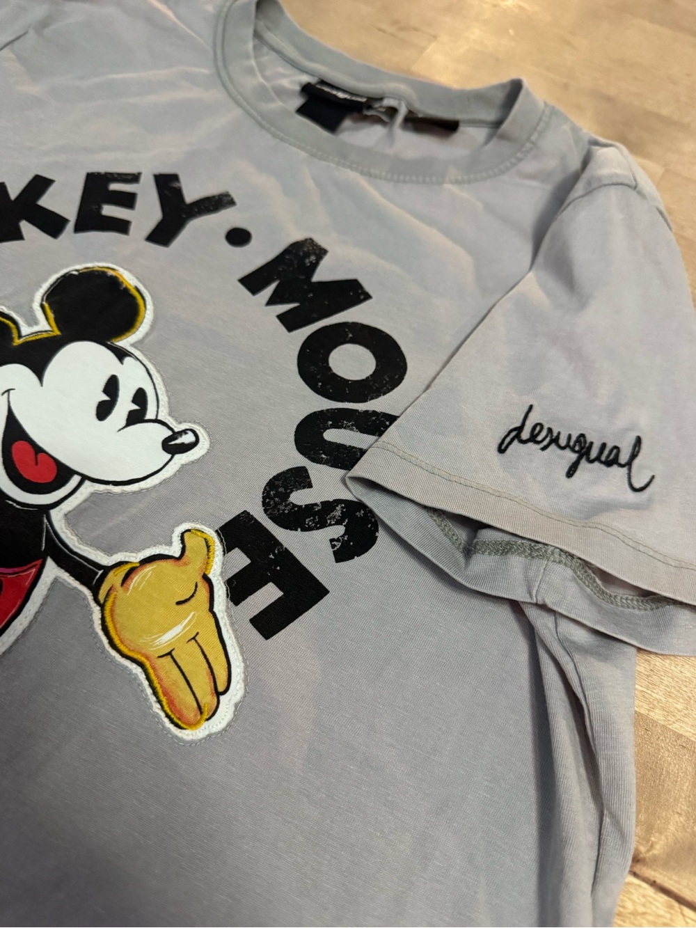 Desigual women’s Disney Light Gray Mickey Mouse Short Sleeve Tee